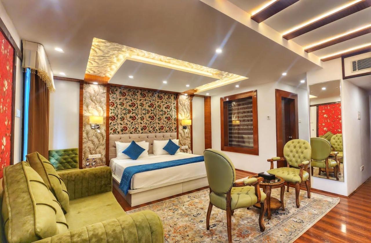 The Walnut Creek Pahalgam Otel Dış mekan fotoğraf
