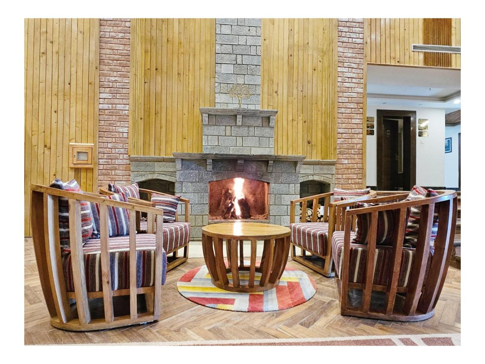 The Walnut Creek Pahalgam Otel Dış mekan fotoğraf