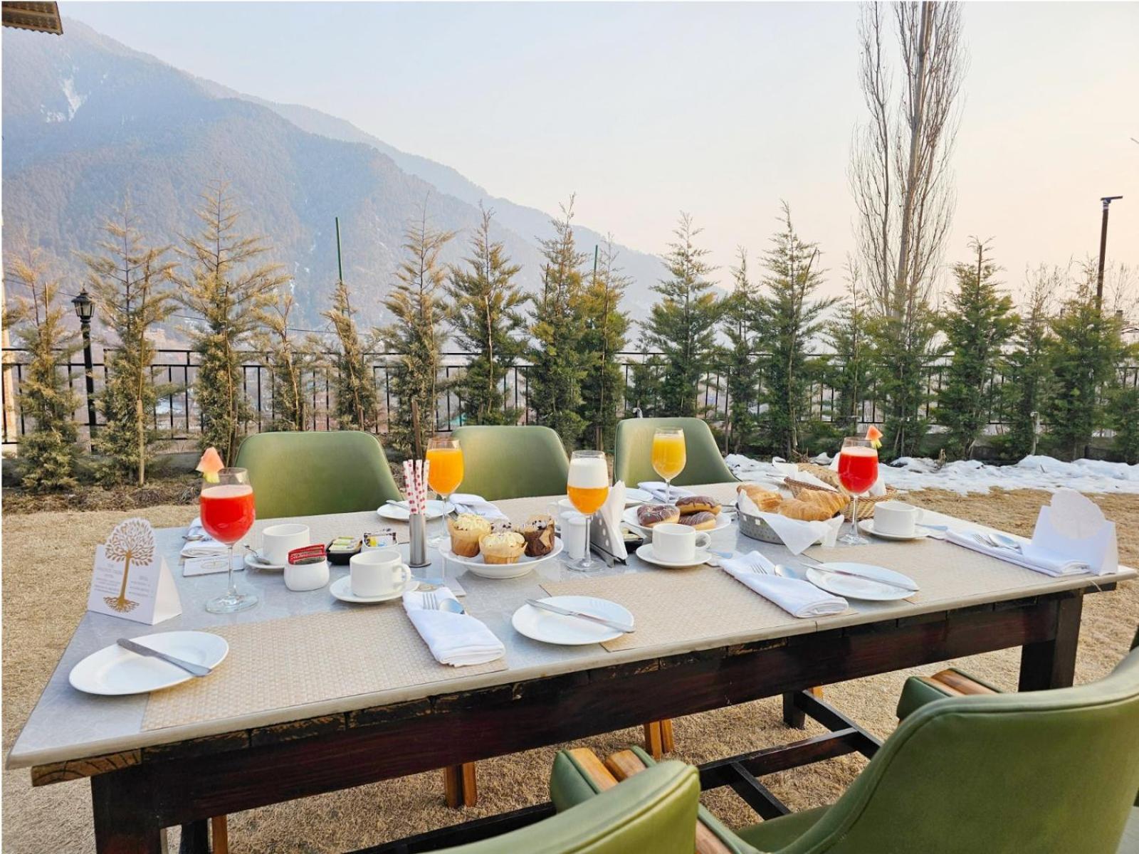 The Walnut Creek Pahalgam Otel Dış mekan fotoğraf